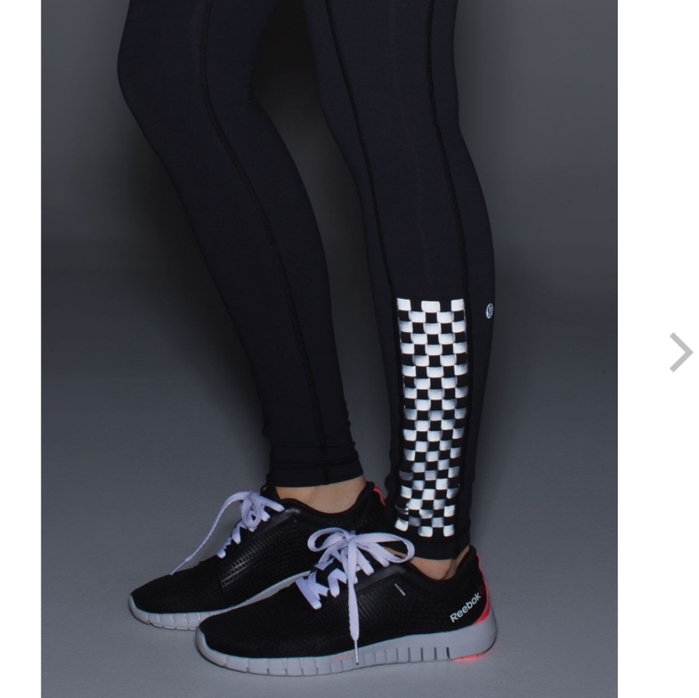 Rare Lululemon reflective speed tight II *full on luxtreme